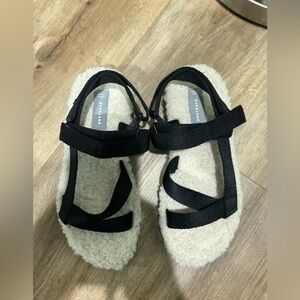 Everlane The ReNew Sport Teddy Fleece Sandal